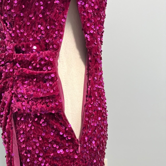 LOVE RICHE Pink Velvet Sequin Long Sleeve V Neck Wrapped Mini Dress Size S - Picture 7 of 12